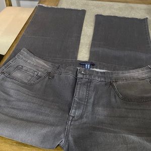 Isaac Mizrahi Gray Denim Straight Leg Frayed Jeans